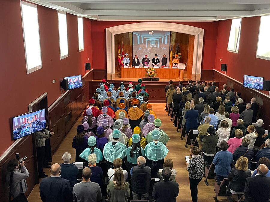 Acto de inauguración del curso 2022-23 en la UCAV