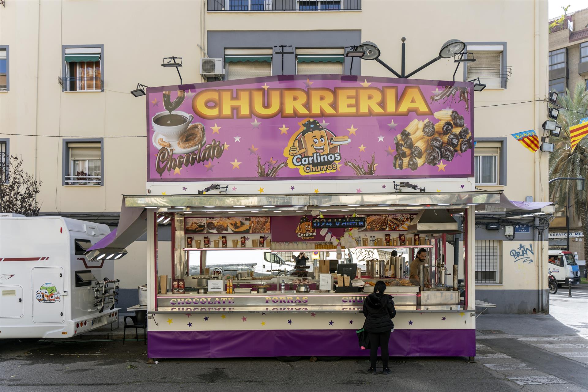 Una churrería en Fallas