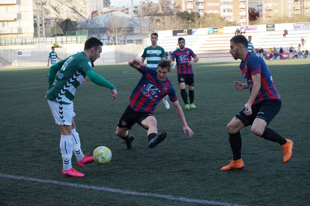 El Eldense ha vuelto a cuajar un partido muy completo con un fútbol solidario