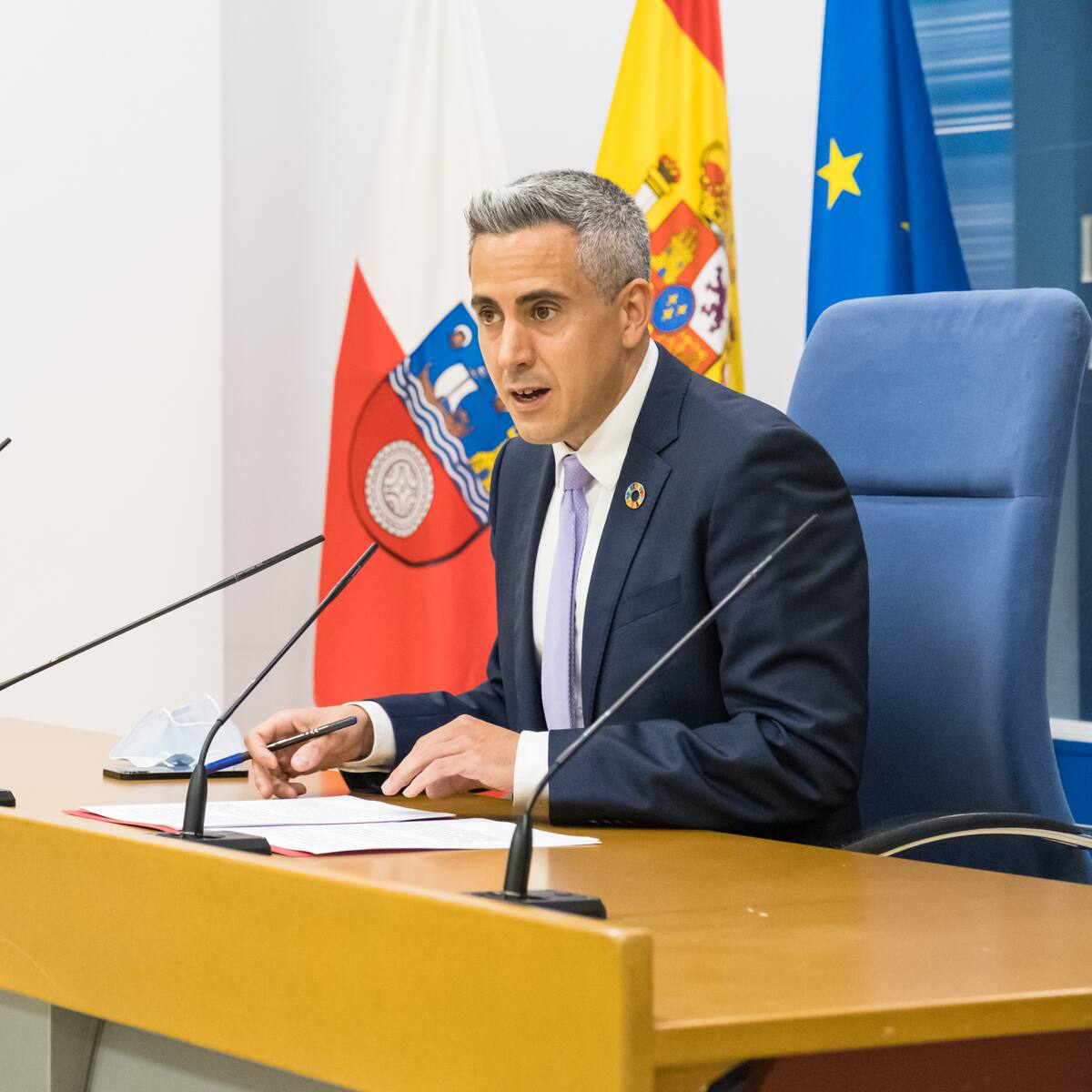 Cantabria valora crear una bolsa de recursos para paliar subida de la energía