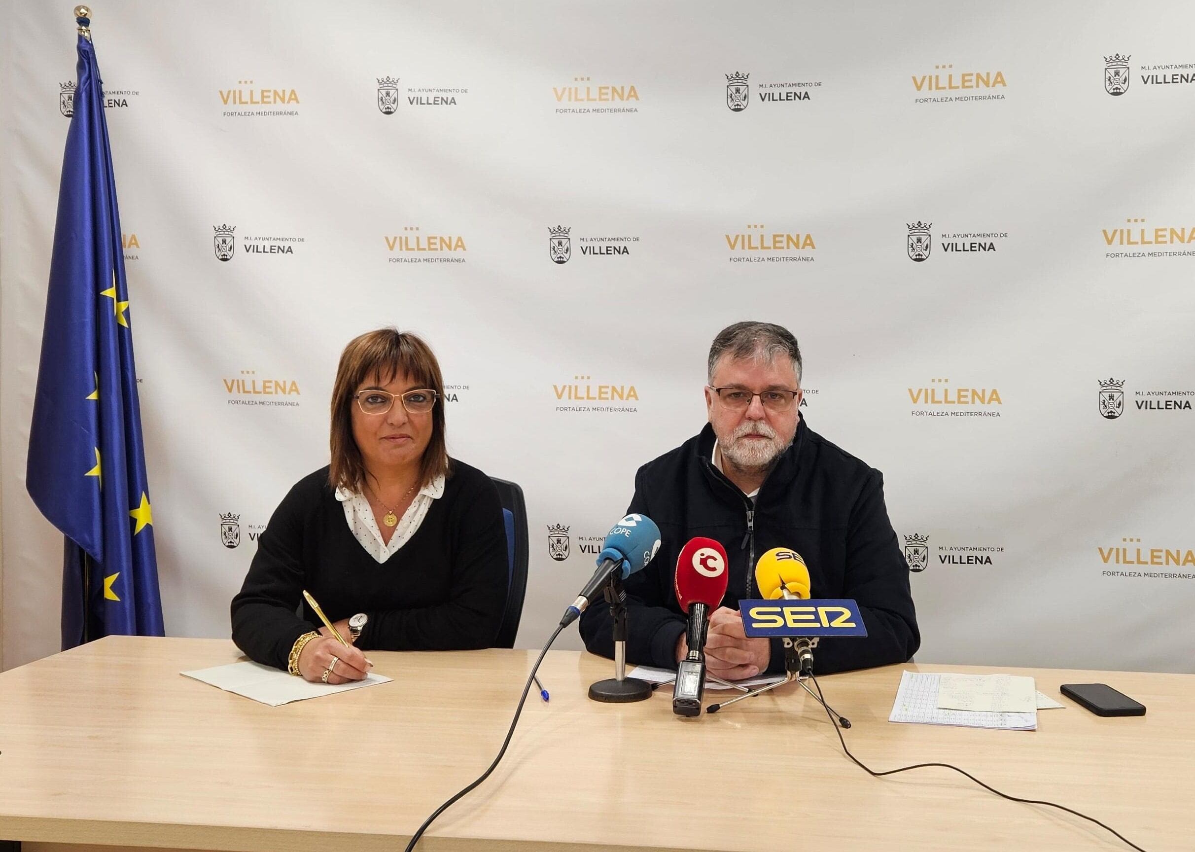 Alcalde y concejala de educación