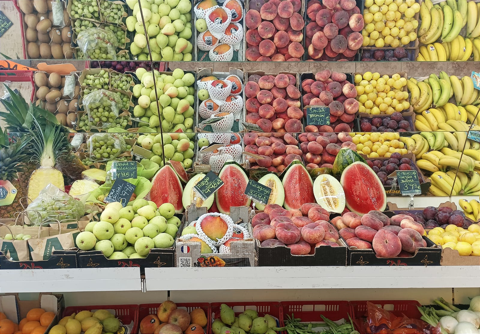 Los precios de la sandía y el melón suben este verano.