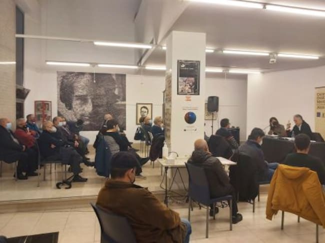 Vista general del Centre Ovidi Montllor durante la charla de Illueca