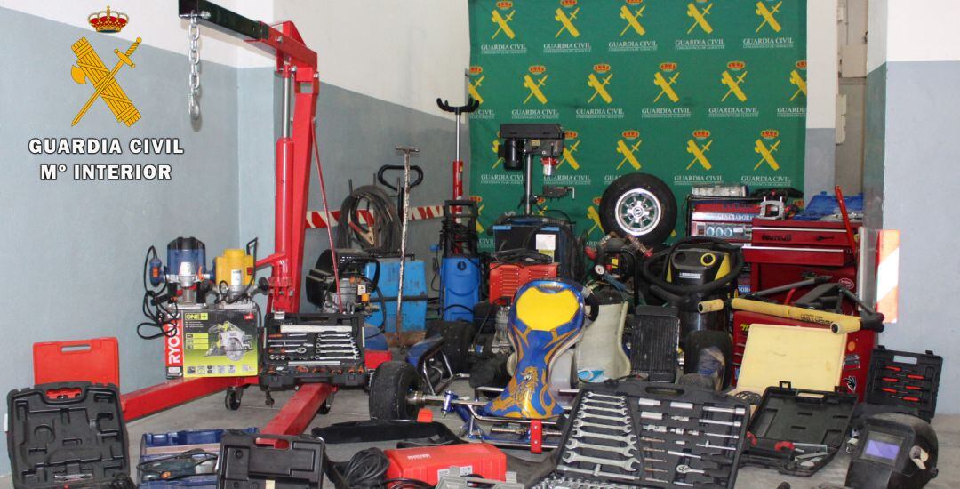 Imagen del material robado en Romica