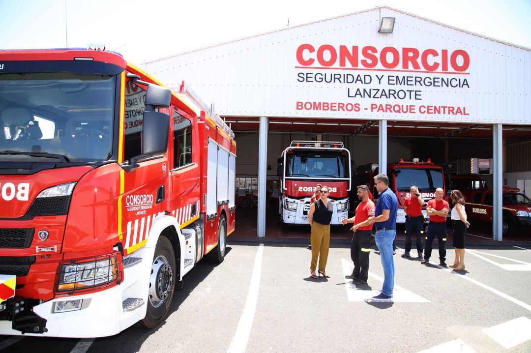 Visita de la presidenta del Cabildo de Lanzarote al Consorcio de Seguridad y Emergencias.