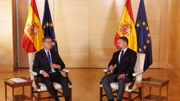 El PP gobernará en minoría en los ejecutivos autonómicos tras la ruptura de Vox y Abascal avisa de que le exigirá regular la inmigración