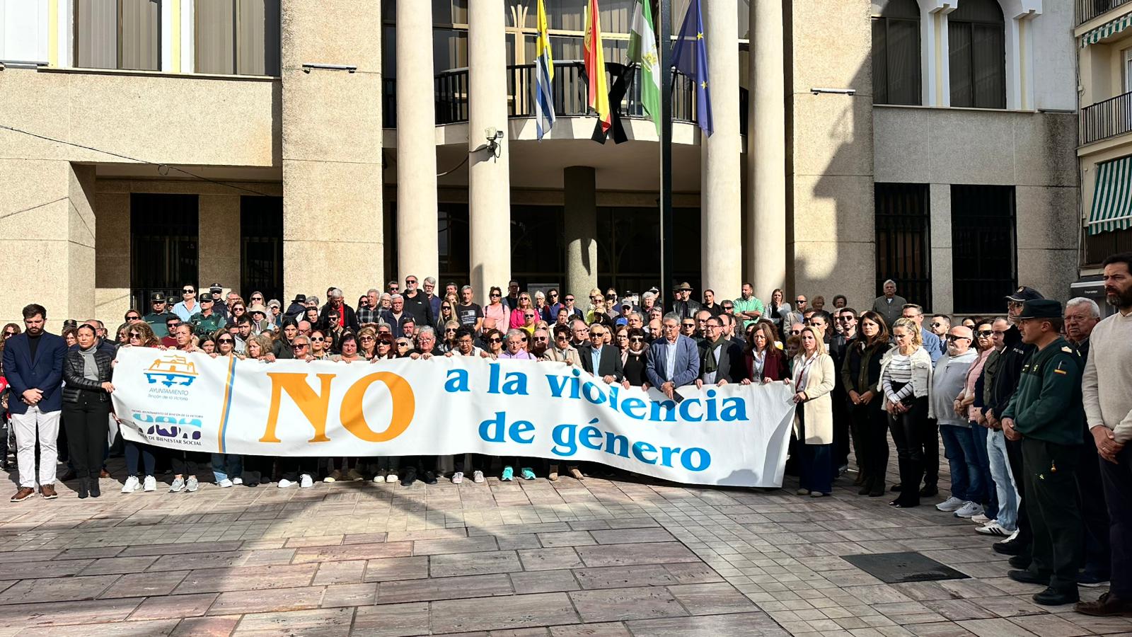 Concentración este mediodía en repulsa por el asesinato de María Victoria