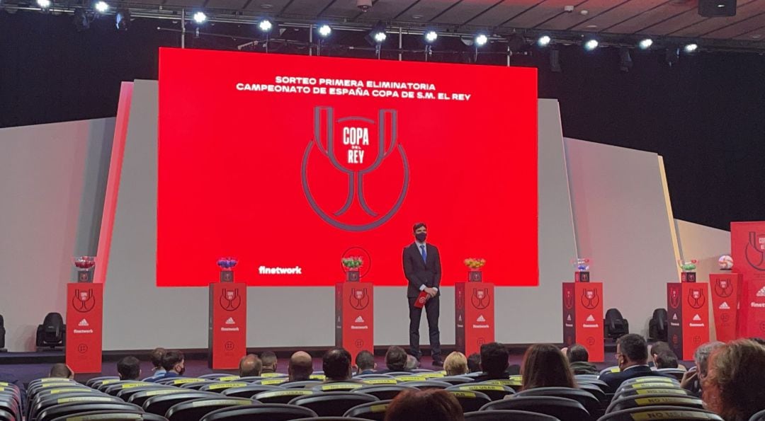 Salón de actos de la Ciudad Deportiva de Las Rozas
