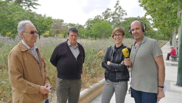Hoy por Hoy Zaragoza se ha acercado hasta el solar donde se construirá el aparcamiento para conocer los detalles con la presidenta de las Cortes de Aragón y las opiniones de las asociaciones de vecinos del barrio de La Almozara