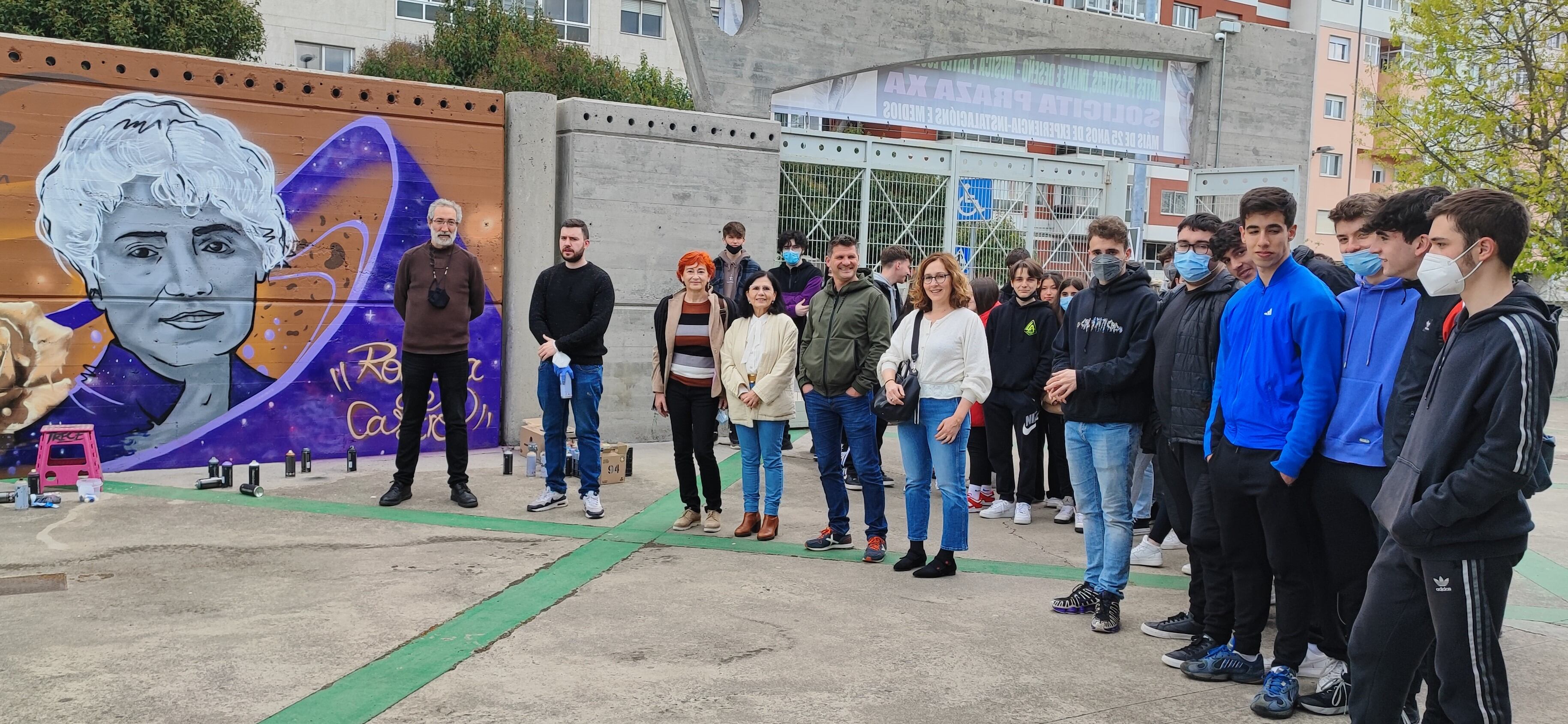 Maite Ferreiro, Alex Penas e o alumnado do IES