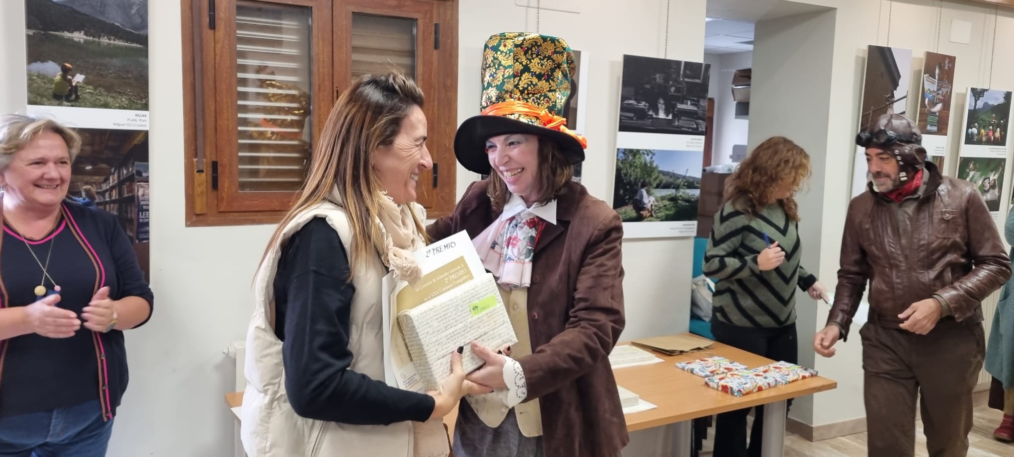 entrega de premios del certamen fotográfico Lucien Briet