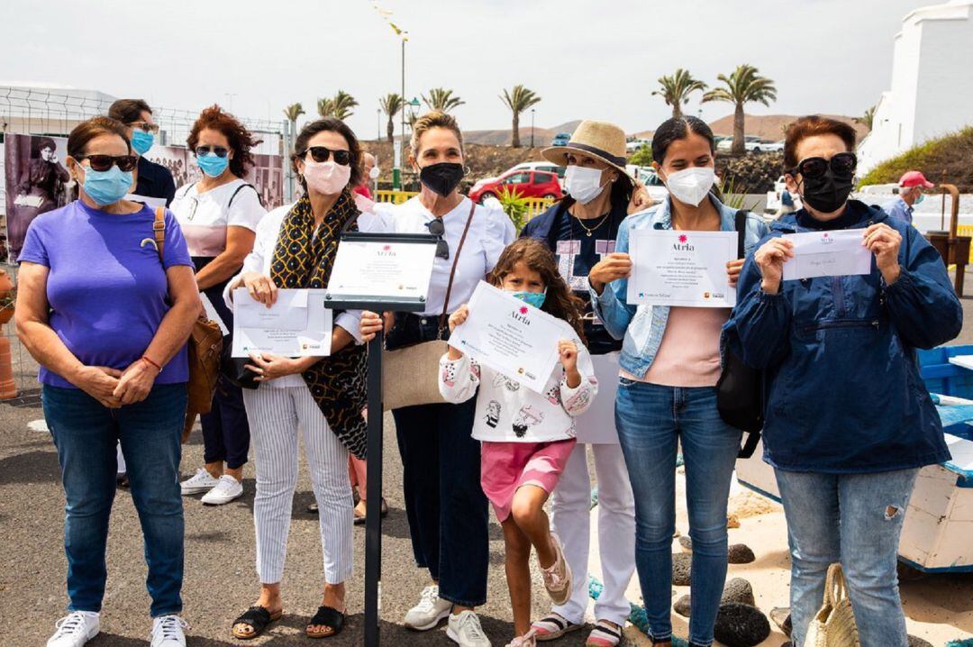 Las mujeres premiadas en Mancha Blanca.