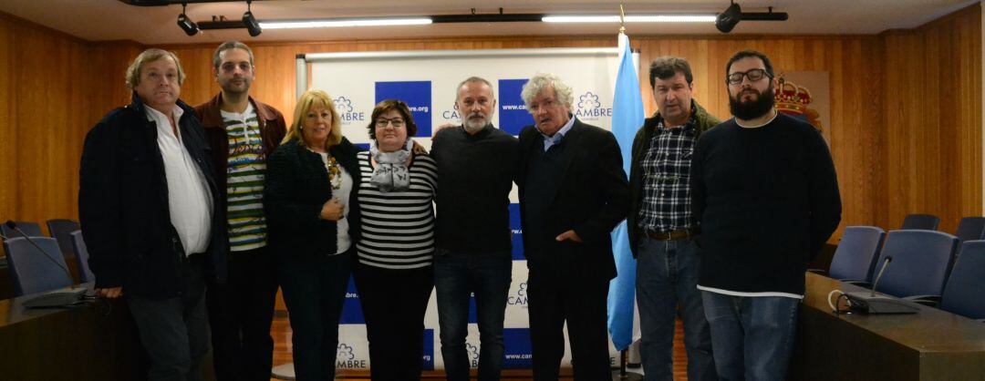 La familia Seivane recibe el Premio Ramón Piñeiro, Facer País, de la Asociación Cultural Val de Láncara