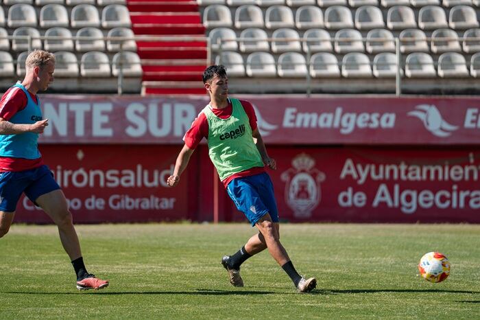 Ángel Gómez en un entreno