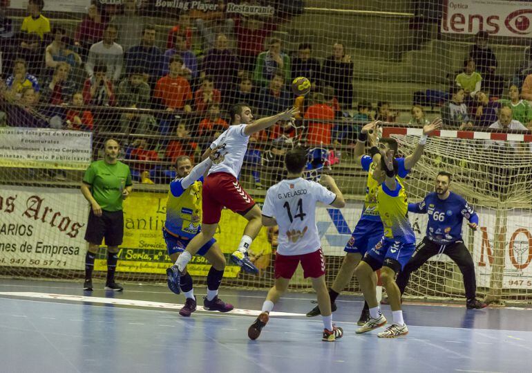 La defensa del Villa de Aranda es el pilar en el que ha sustentado su objetivo de la permanencia