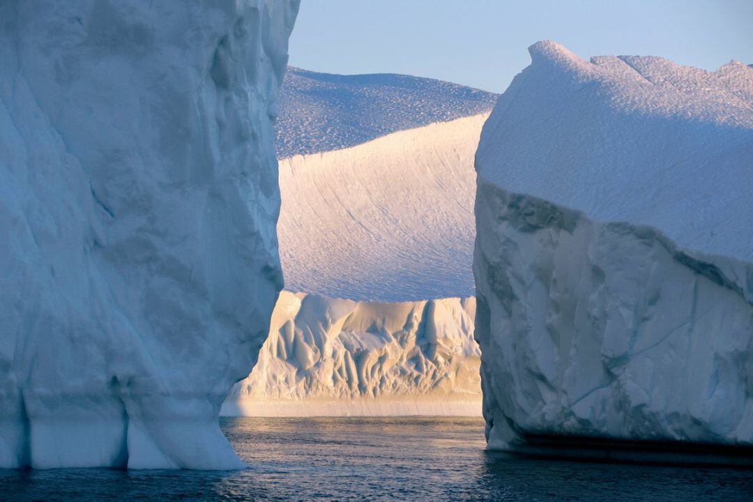 Icebergs cercanos al glaciar de Jakobshavn.