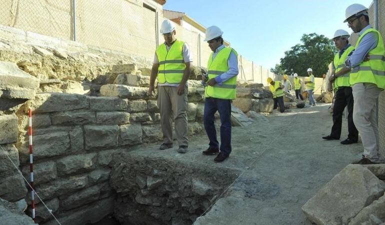 Proyecto de consolidación estructural de los restos del anfiteatro romano de Porcuna