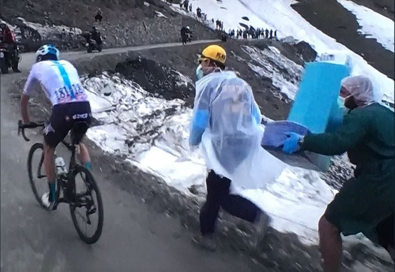 El &#039;Ventolin&#039; gigante que ha perseguido a Froome.