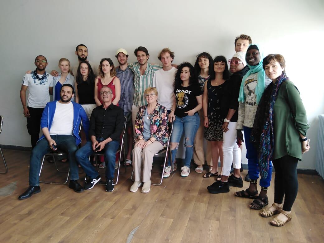 Dolores Delgado junto a sus alumnos del ciclo  de master-class de Canto.