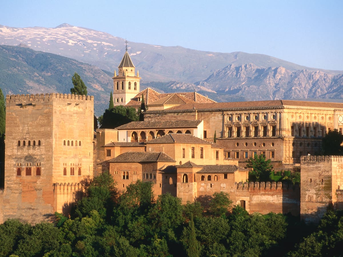 El origen de la palabra baladí: todo comenzó con una estafa de monedas de oro en el Reino de Granada