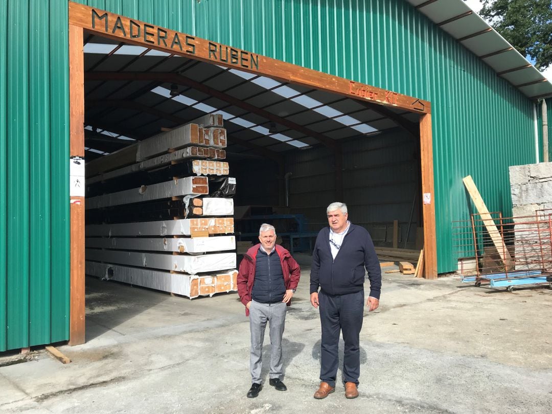 Ignacio Lema, director de la Axencia Galega de Industria Forestal, durante su visita a Vilamarín