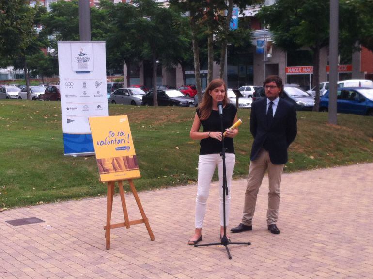Núria Cestero i Javier Villamayor han presentat la trobada a l'Espai Tabacalera