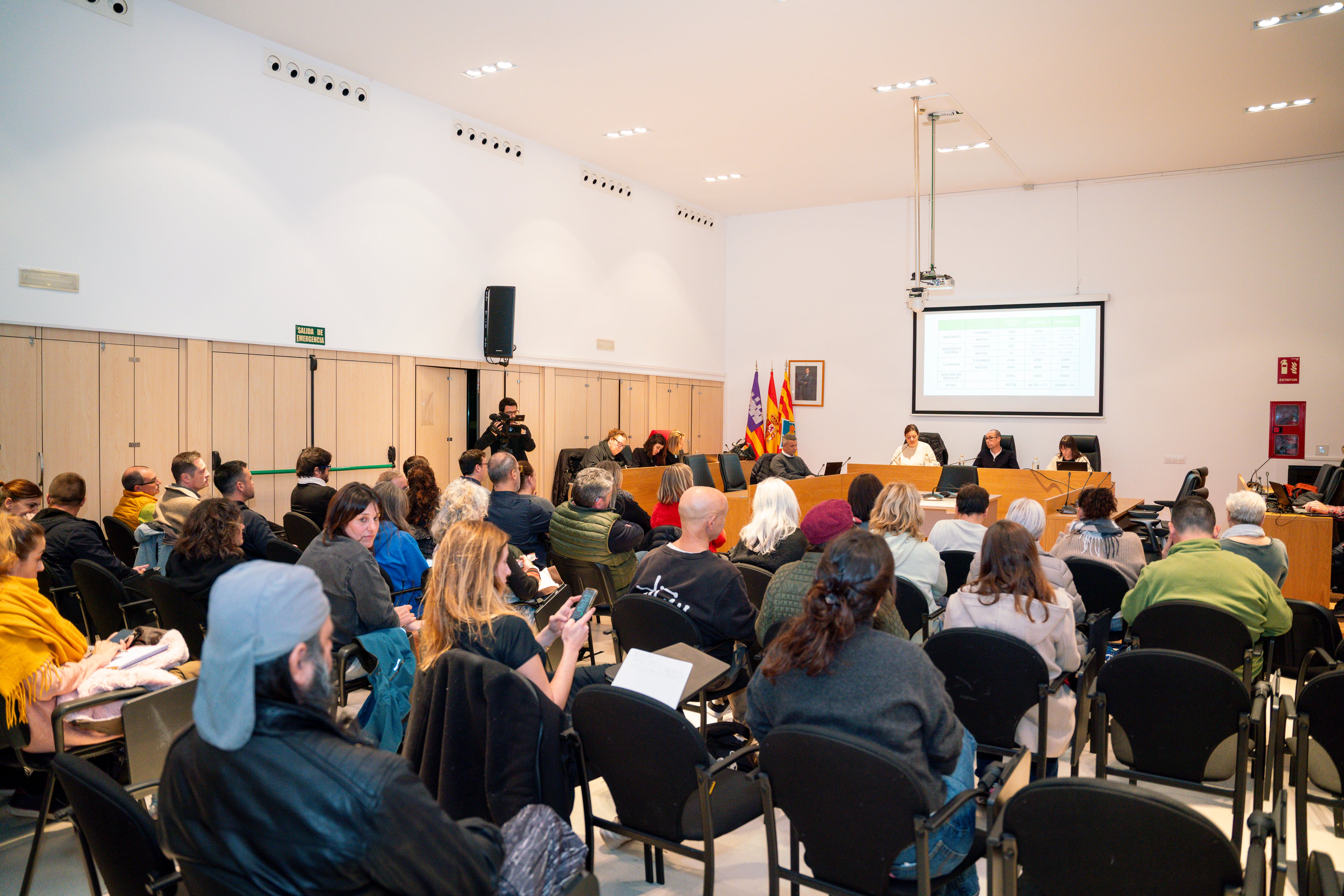 Imagen del la reunión del Consell d&#039;Entitats