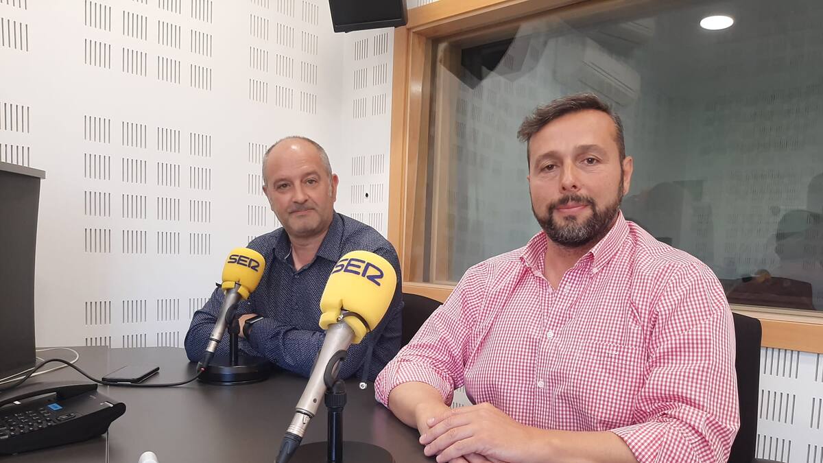 Charlamos con los concejales de deportes de Getafe y Leganés por el partido solidario que se organiza entre ambas ciudades