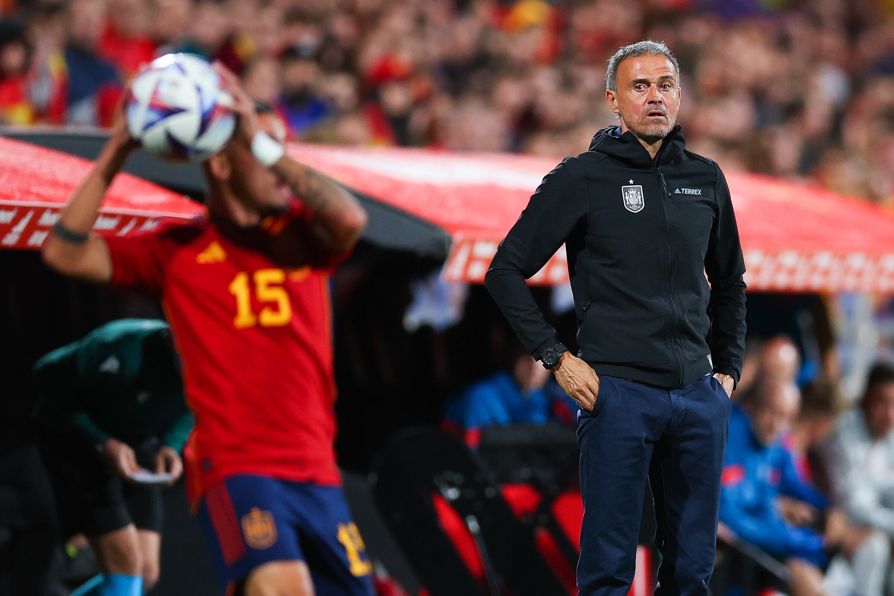 Luis Enrique durante un partido de la UEFA Nations League ante Suiza.