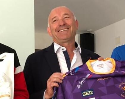 El bodeguero Jesús Asenjo, propietario de Bodegas CERES, lleva varios años enrolado como patrocinador en el proyecto del Villa de Aranda