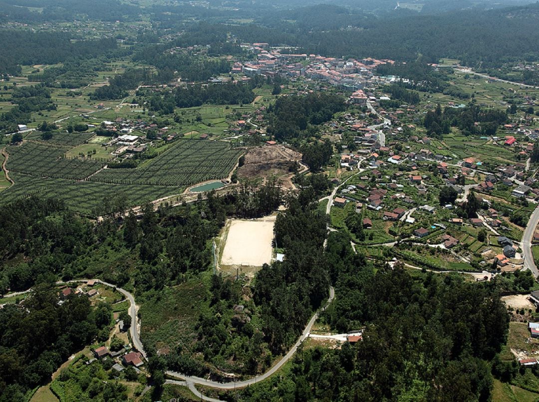 Vista aérea de Salceda de Caselas, municipio afectado por la revisión catastral. 