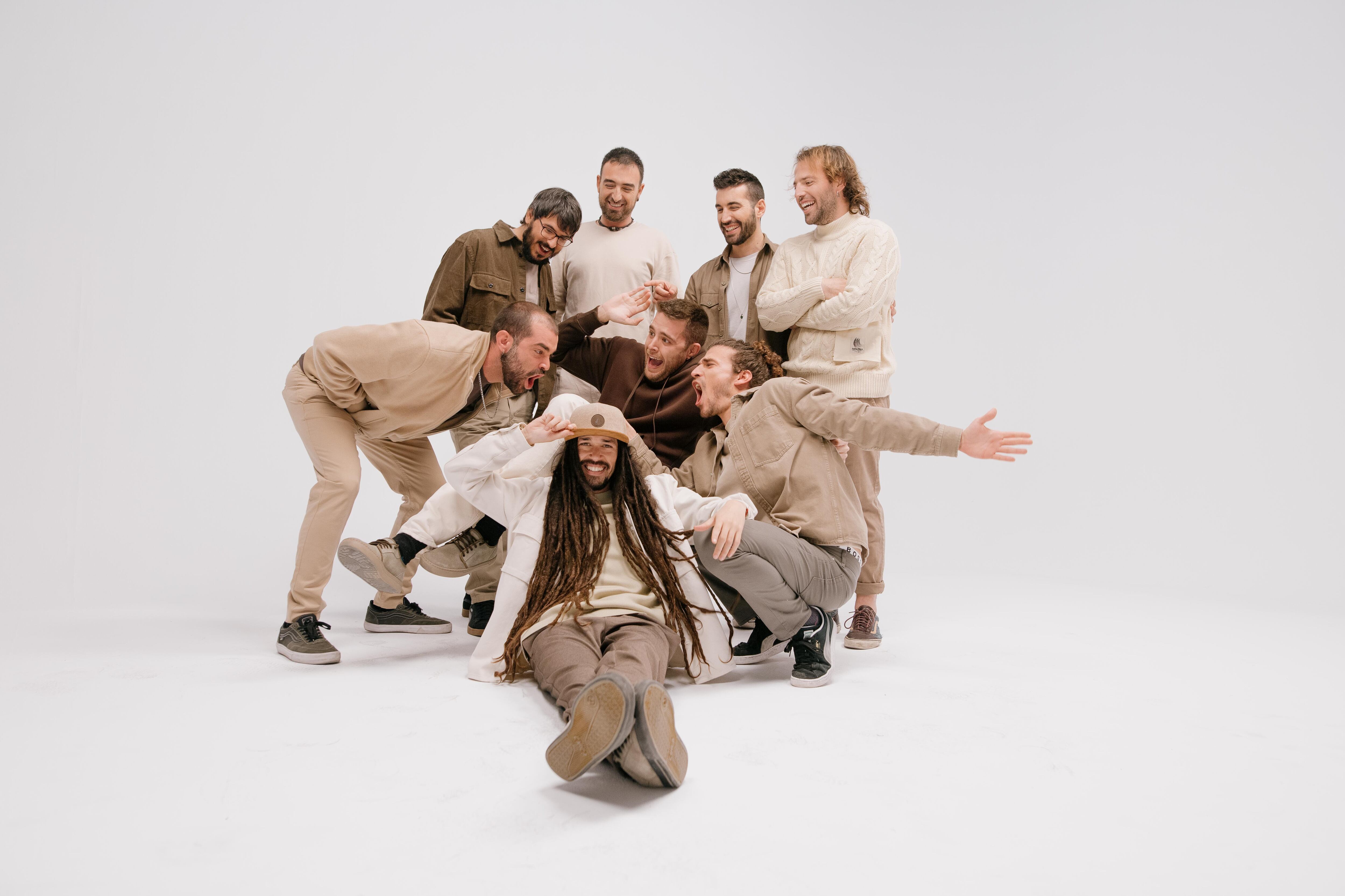 Imatge del grup Auxili