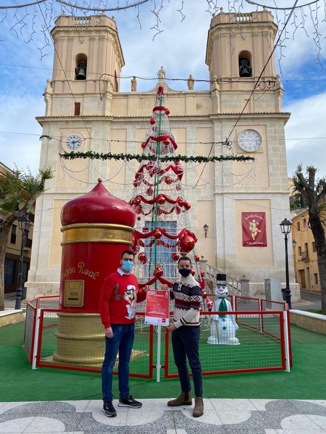 Campaña de recogida de cuentos por el PSOE y JJ.SS. de Petrer 