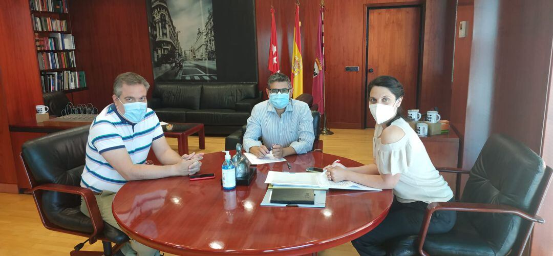 El alcalde y los portavoces del PSOE en Alcobendas y la Asamblea de Madrid