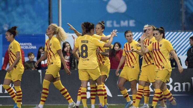 Proposta pel futbol femení: el Barça campió, l'Espanyol salvat