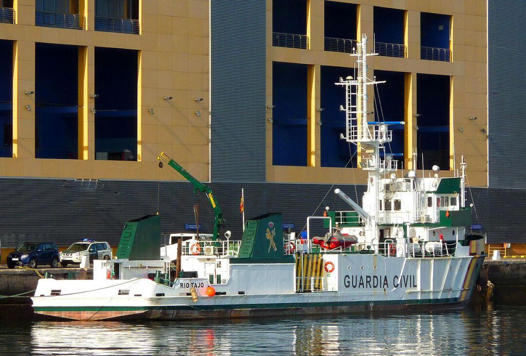 Buque Río Tajo de la Guardia Civil