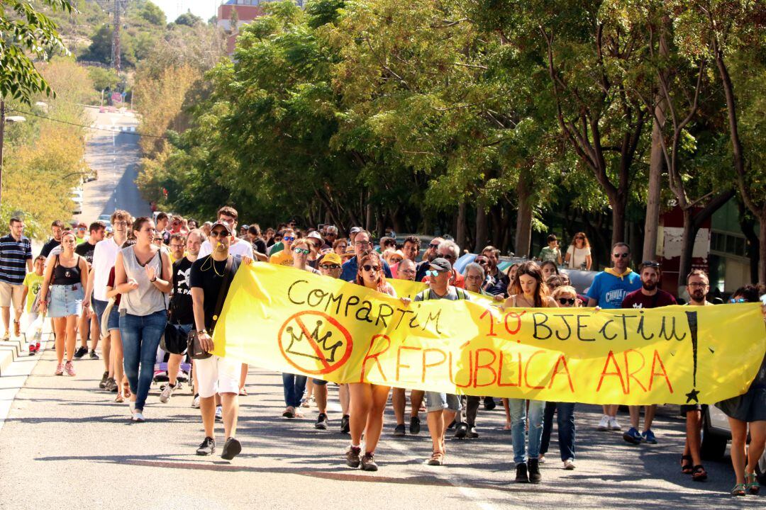 Mobilització de prop de mig miler de tarragonins per rememorar l&#039;1-O.