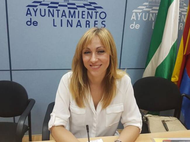 Carmen Domínguez renuncia a su acta de concejala.