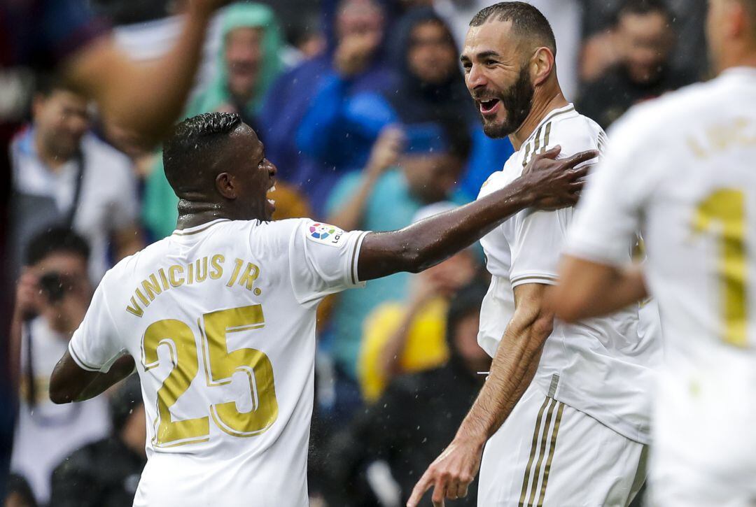 Vinicius y Benzema, en un partido del Real Madrid.