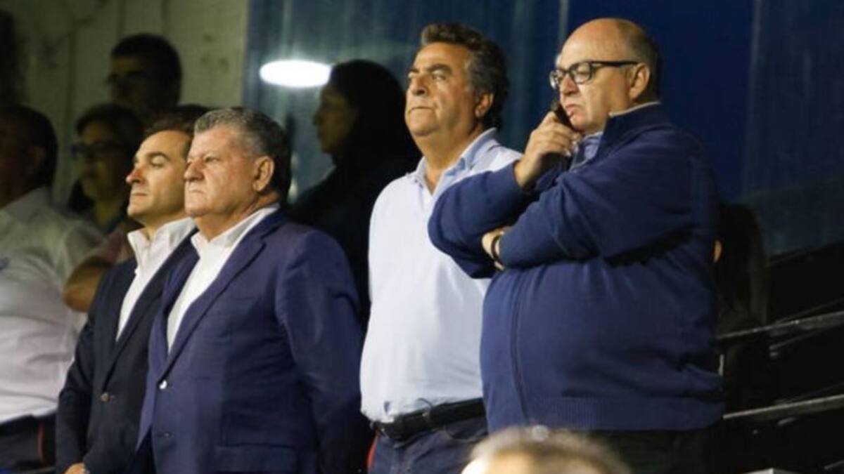 Hernández y Cia se reúnen con los responsables del Intercity para hablar del RP