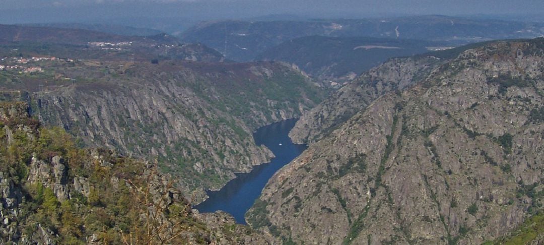 Los hechos sucedieron durante una concentración por el Cañón del Sil