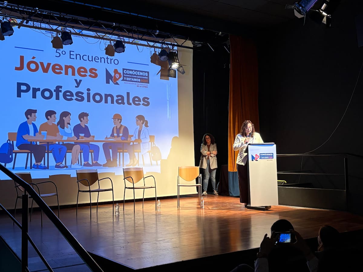 Binéfar reúne a 400 jóvenes y empresas en la quinta edición del programa "Conócenos" para impulsar el empleo local