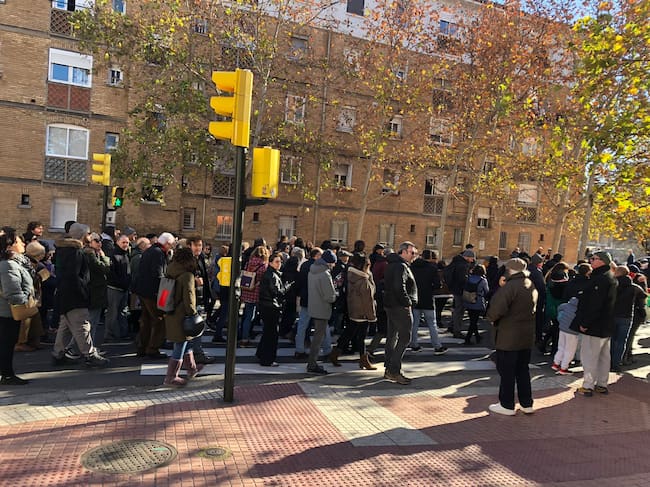 ¡Salvemos los Pinares de Venecia! Vecinos del barrio de Torrero salen a la calle para mostrar su rechazo a la ampliación del Parque de Atracciones de Zaragoza