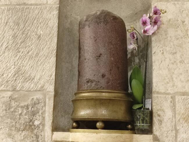 Fragmento de la columna donde fue flagelado Cristo, en el Santo Sepulcro