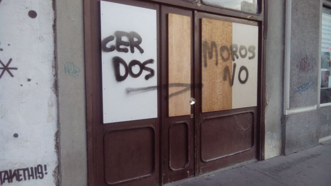 Pintada racista en Vitoria.