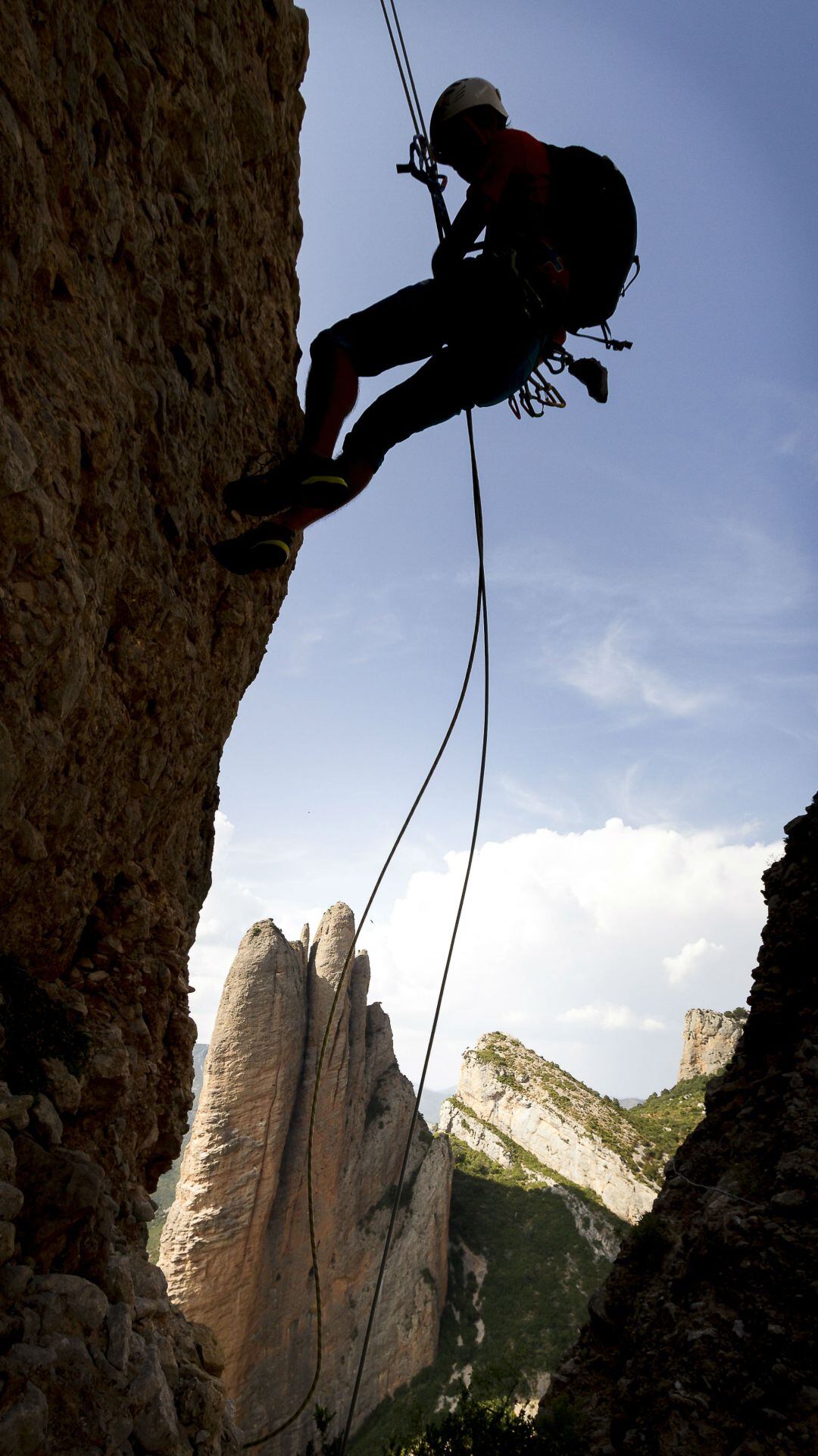 La Federación Gallega de Montañismo, creó este año un equipo orientado para la formación de alto nivel para jóvenes.