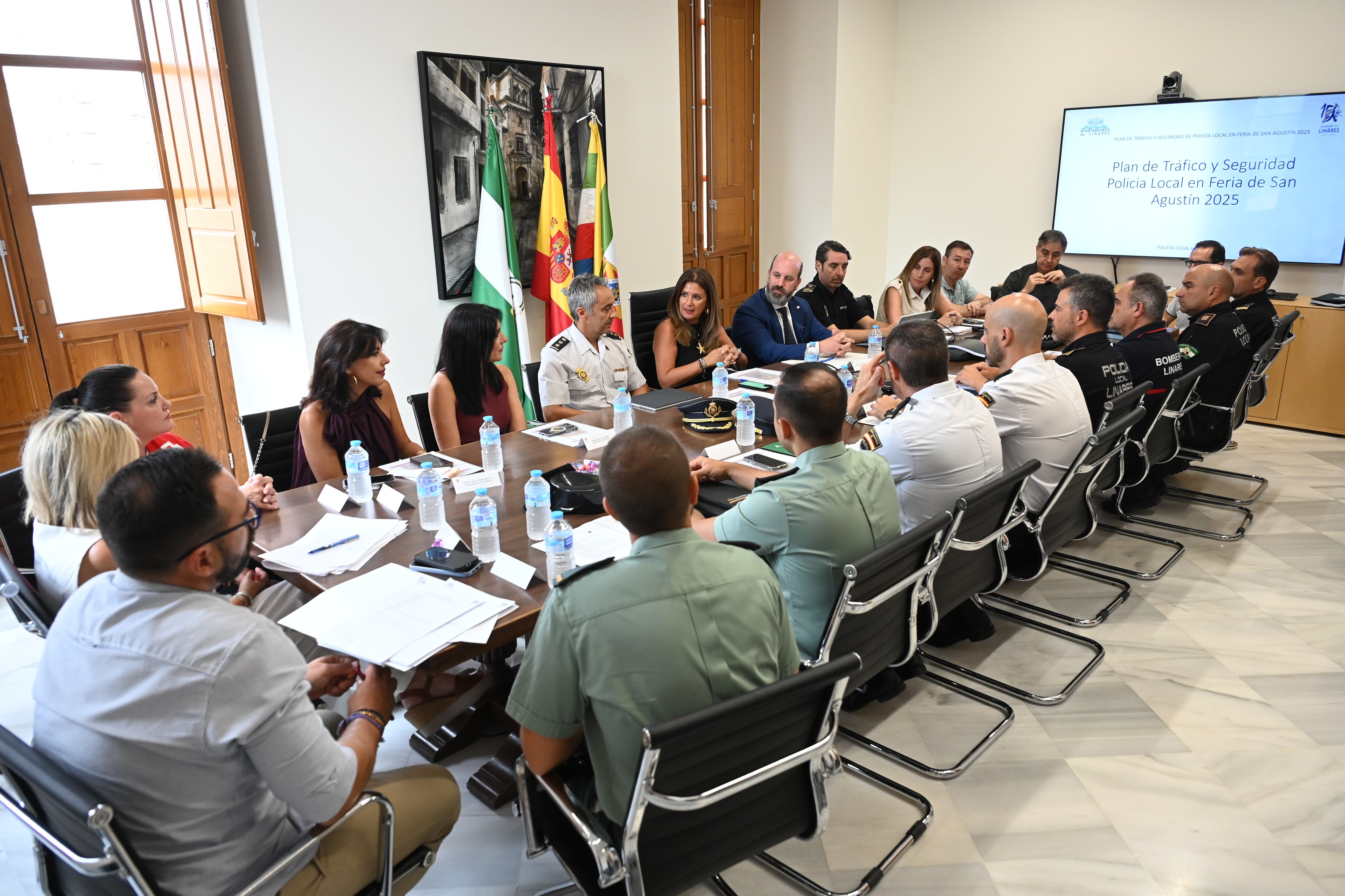 Junta Local de Seguridad en Linares.