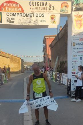 Carlos Sánchez vencía en Montearagón Piedra a Piedra de 21k