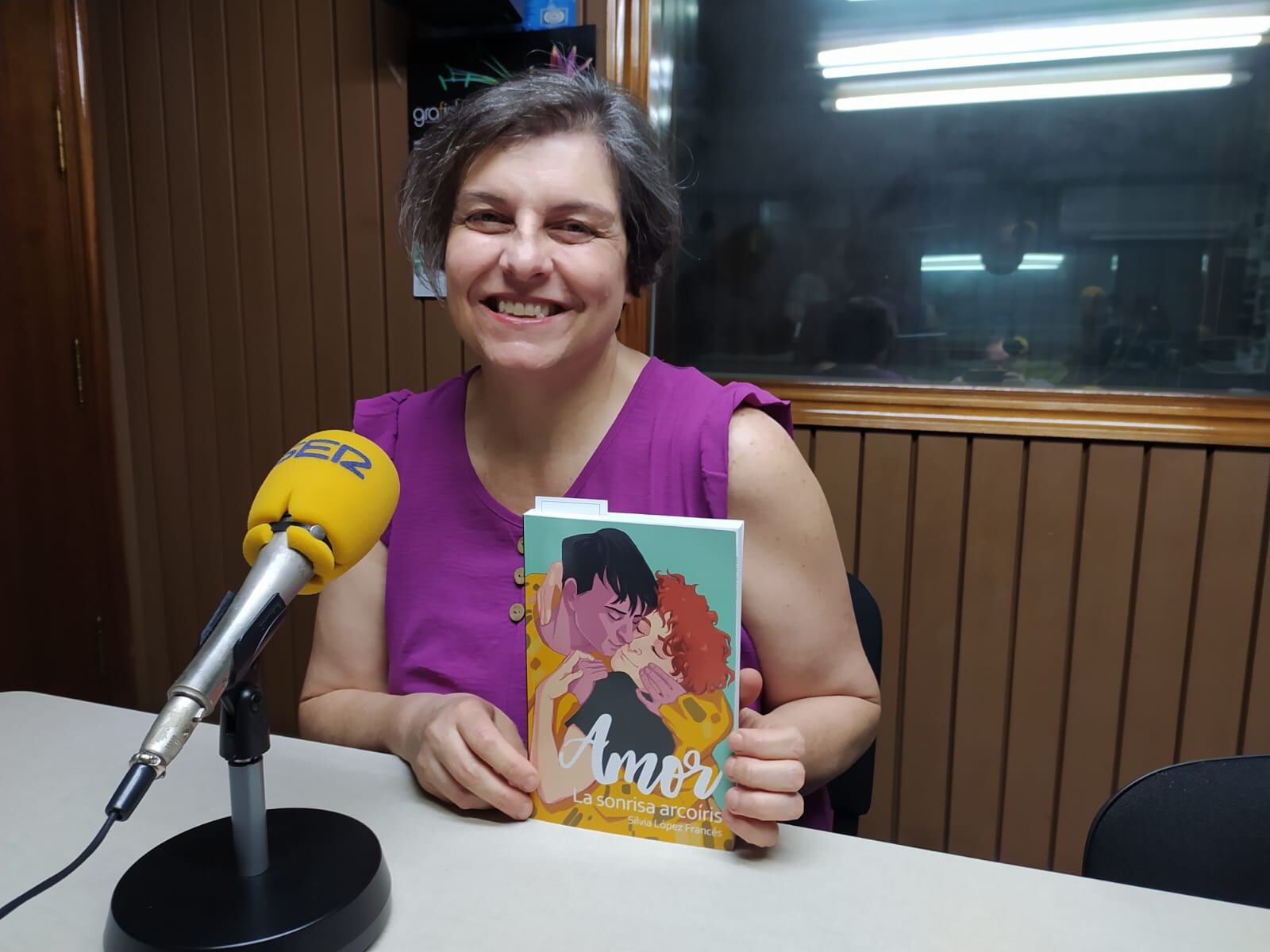 Silvia López, en Radio Villena SER