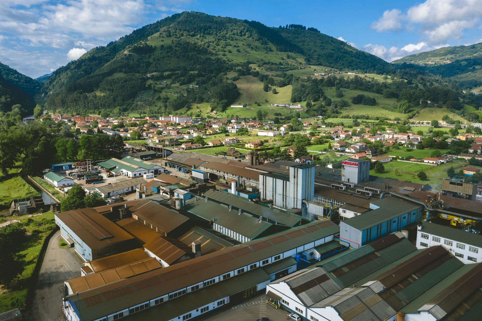 Planta de Nissan en Los Corrales de Buelna - NISSAN